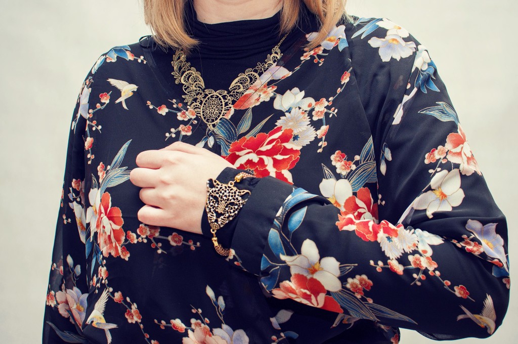 floral-black