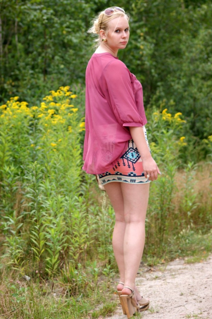  bershka-aztec-skirt-outfit 