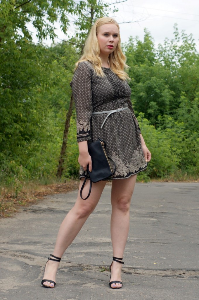 folk dress